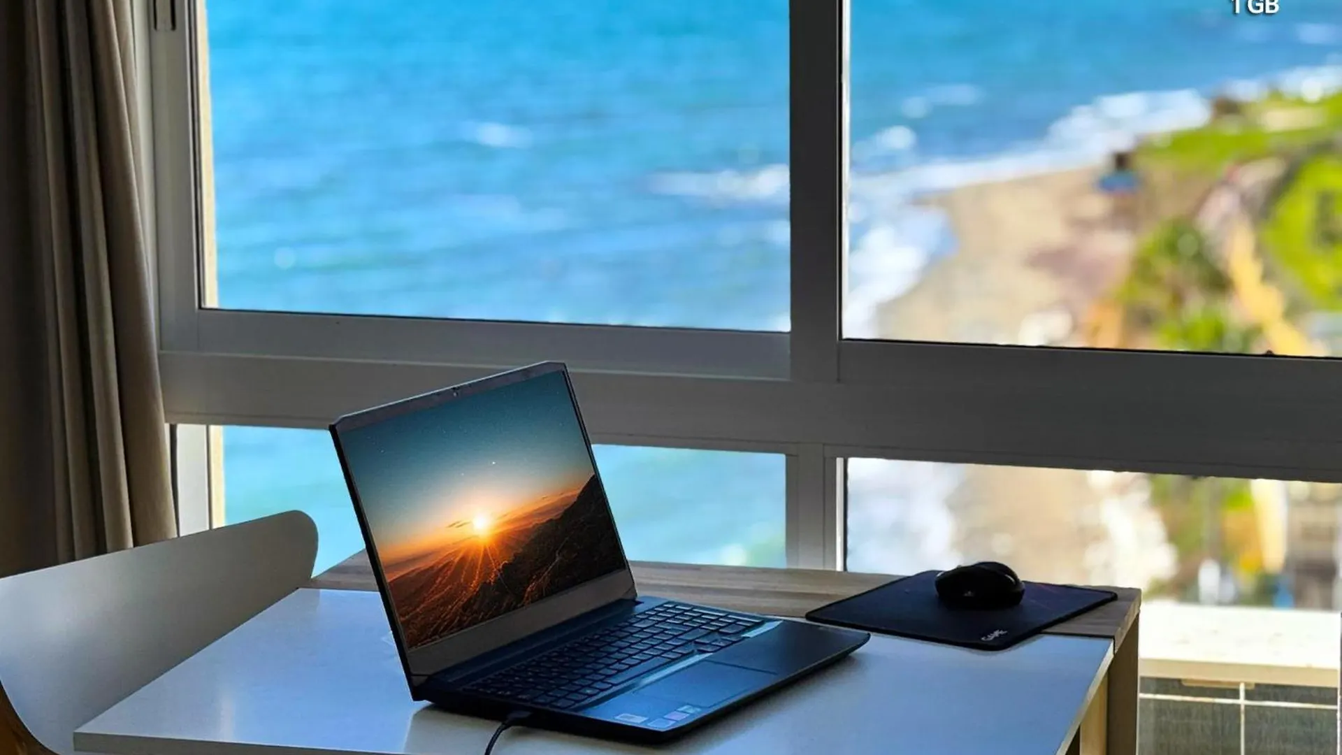 Beachfront Studio ,The View Calahonda , Panoramic Sea Views location